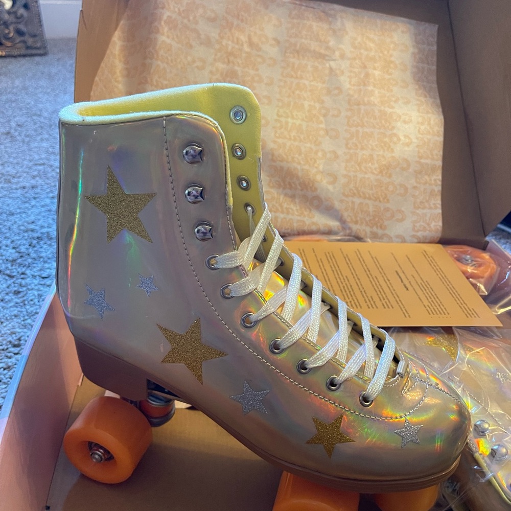 Cosmic Skates